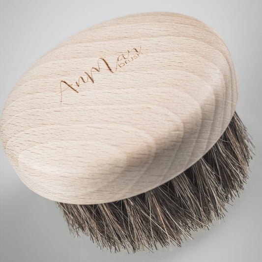 Naturalna, trwała szczotka do masażu biustu, dekoltu i szyi, drewno bukowe, włosie końskie, DD1K, AnMar Brush